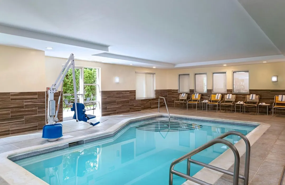 Fairfield By Marriott Medford Long Island-1