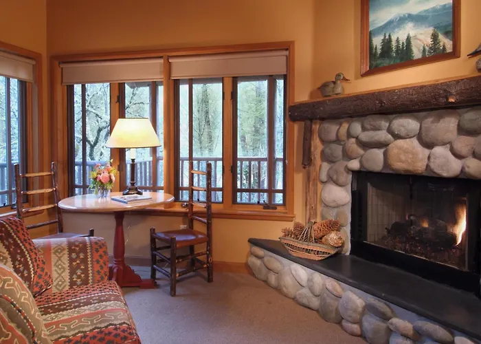 Weasku Inn